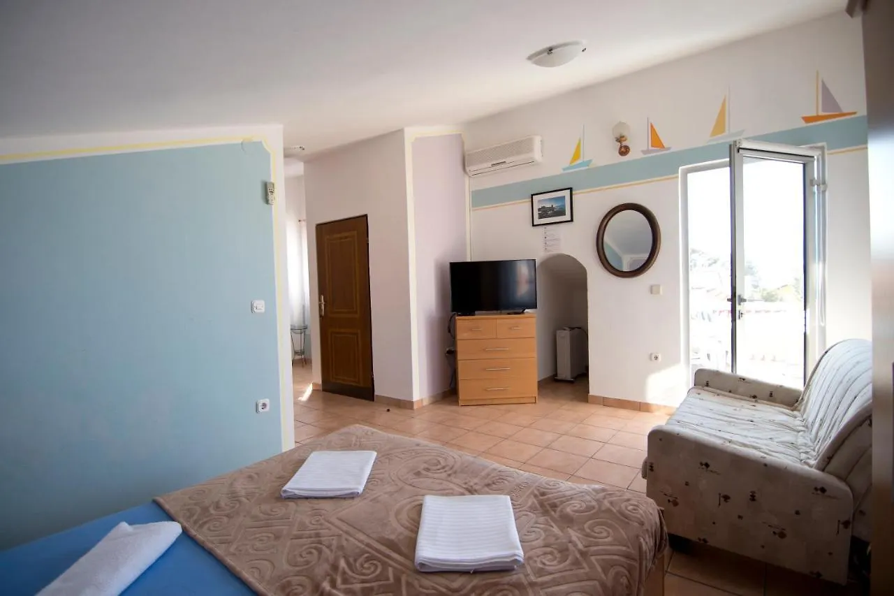 Apartmani Juric Vir